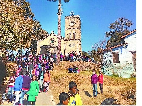 Congregational prayers in church on Christmas